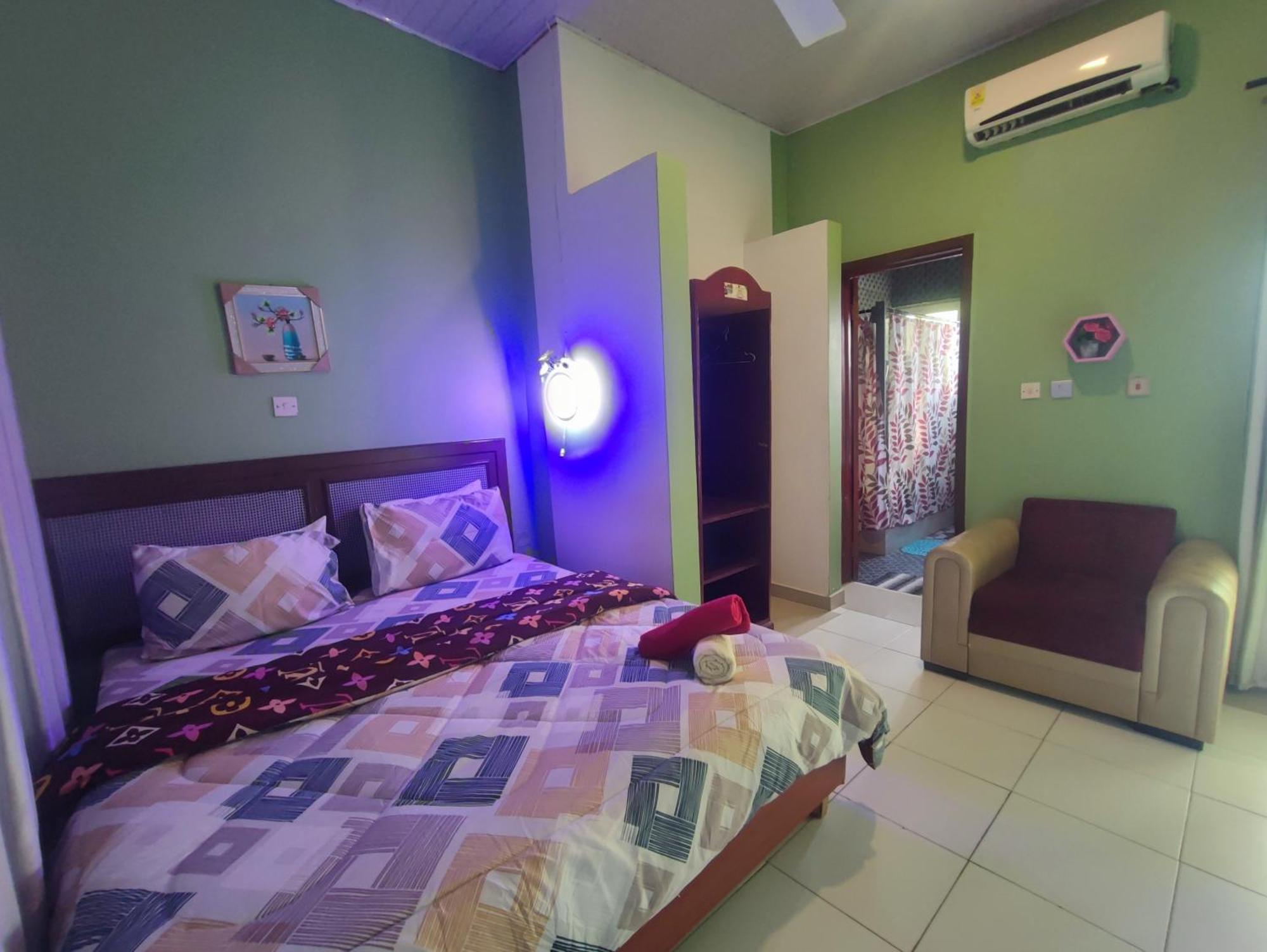 Ellisa Hospitality And Spa Hotel Accra Exterior photo